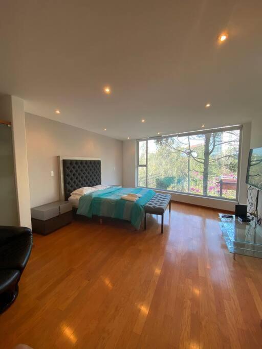 Hermoso Departamento En Bosques De Las Lomas Dos Habitaciones Mexikóváros Kültér fotó