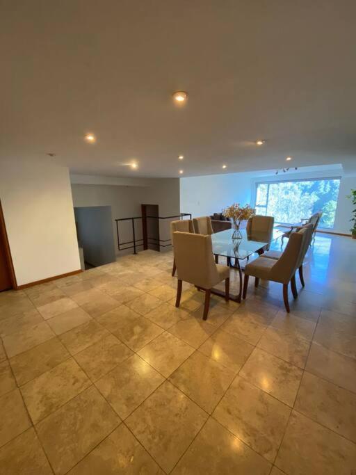 Hermoso Departamento En Bosques De Las Lomas Dos Habitaciones Mexikóváros Kültér fotó