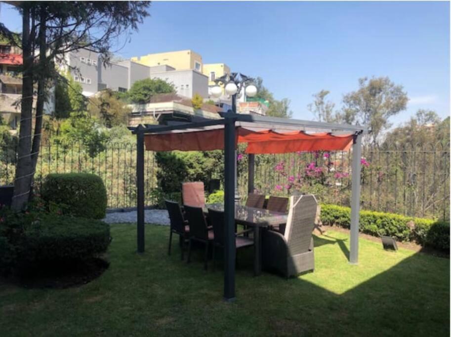 Hermoso Departamento En Bosques De Las Lomas Dos Habitaciones Mexikóváros Kültér fotó