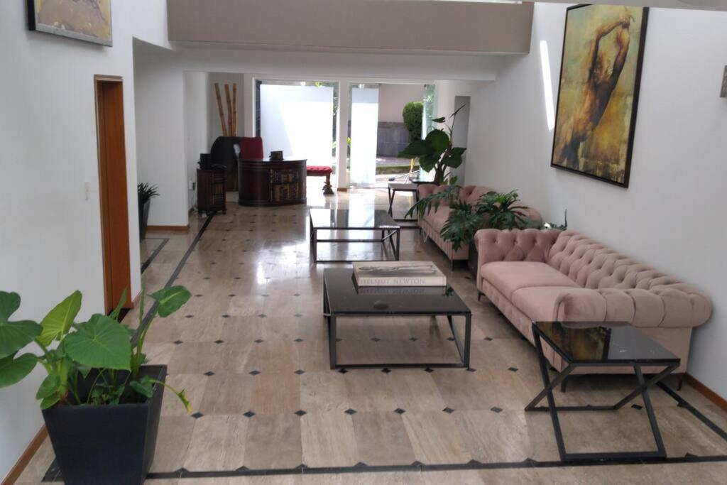 Hermoso Departamento En Bosques De Las Lomas Dos Habitaciones Mexikóváros Kültér fotó